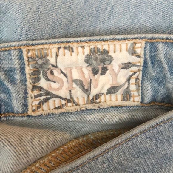 Siwy Hannah Skinny Light Wash Embroidered Quote Distressed Jeans 7 Day Weekend - Picture 10 of 14